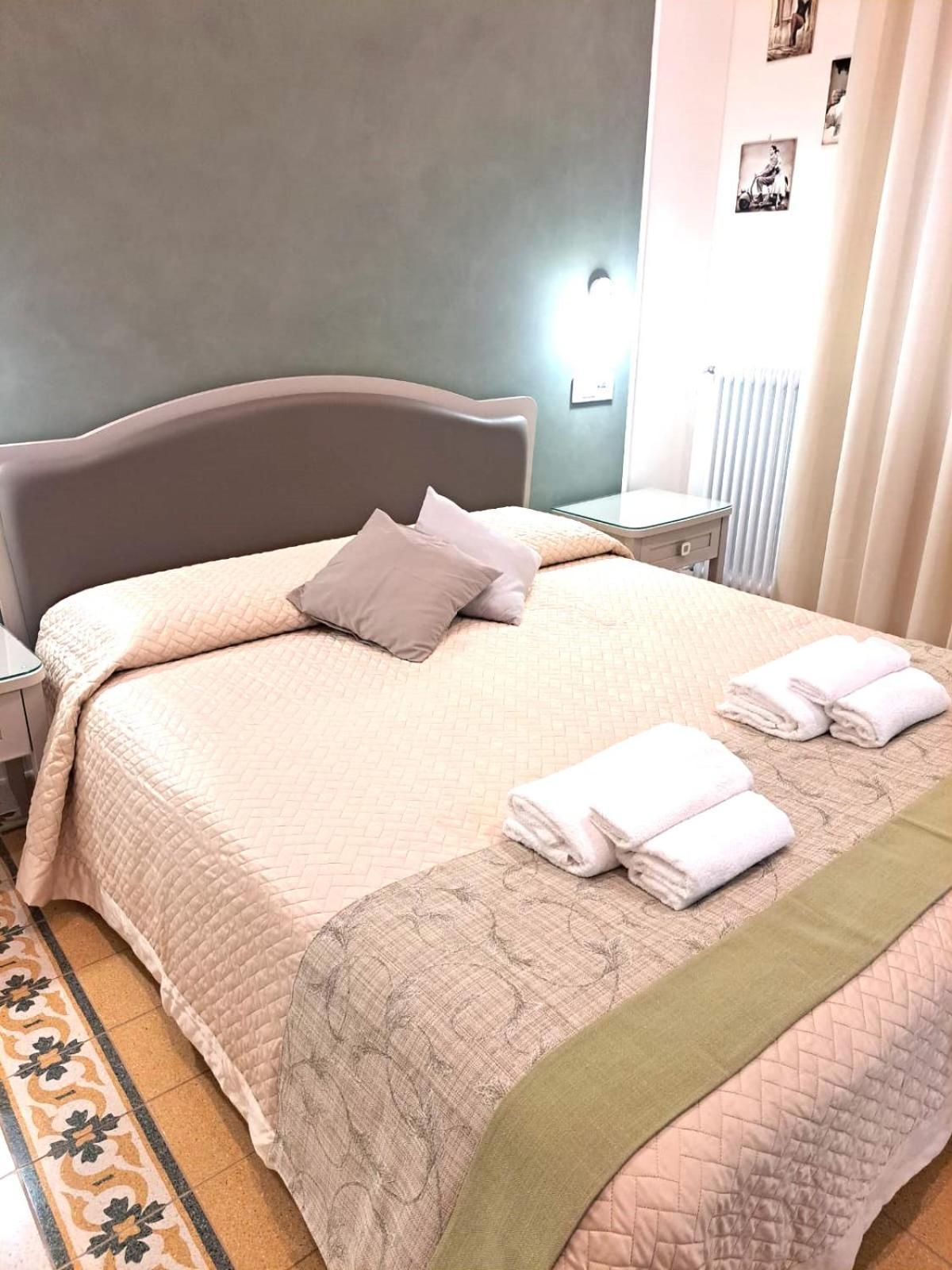 Dreaming Rome Suites Exterior photo